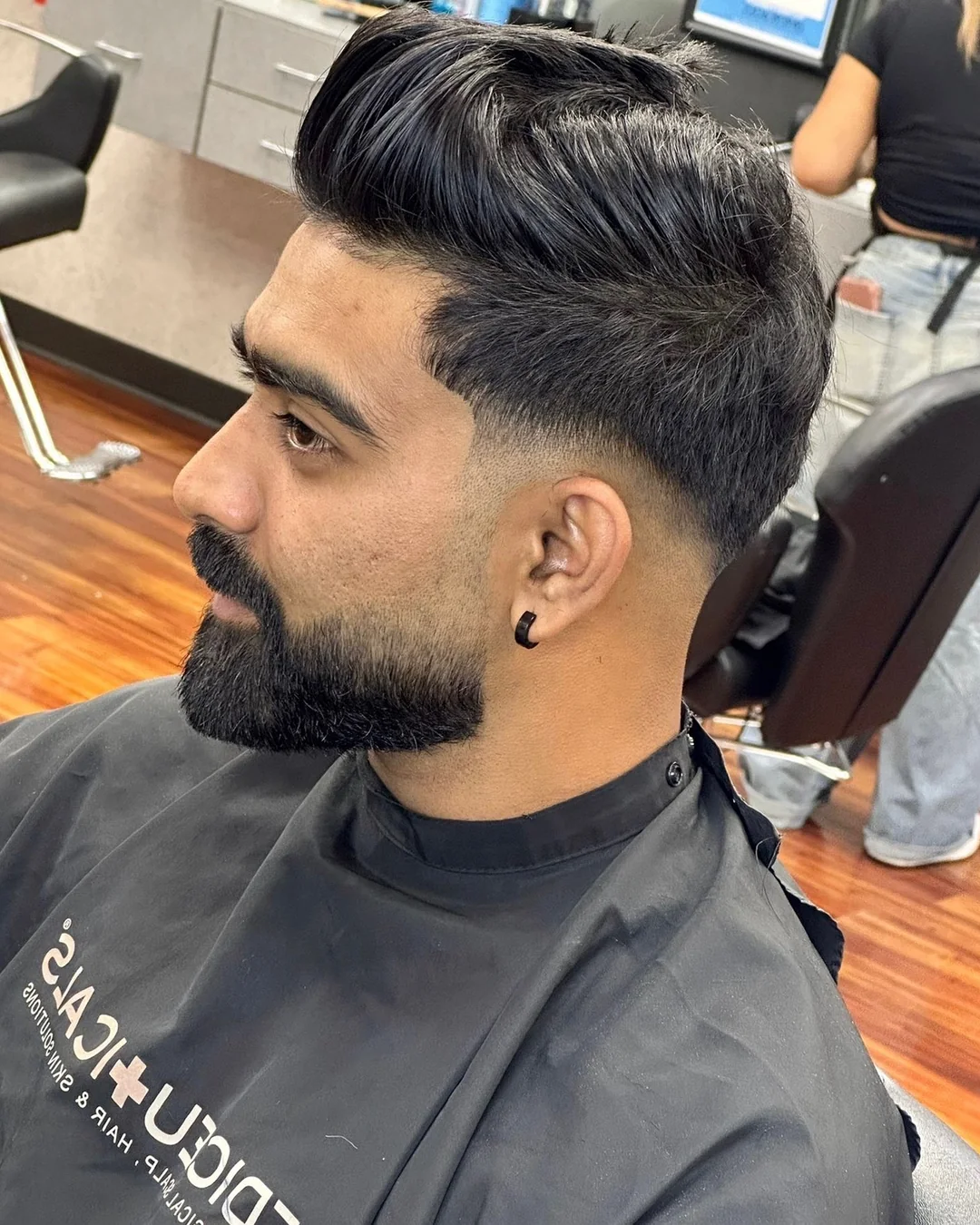 Barba y perfilado en Federal Heights — Arreglo de barba